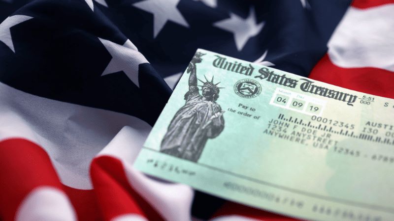 What are the differences between a U.S. green card and citizenship? – First Consulting Group